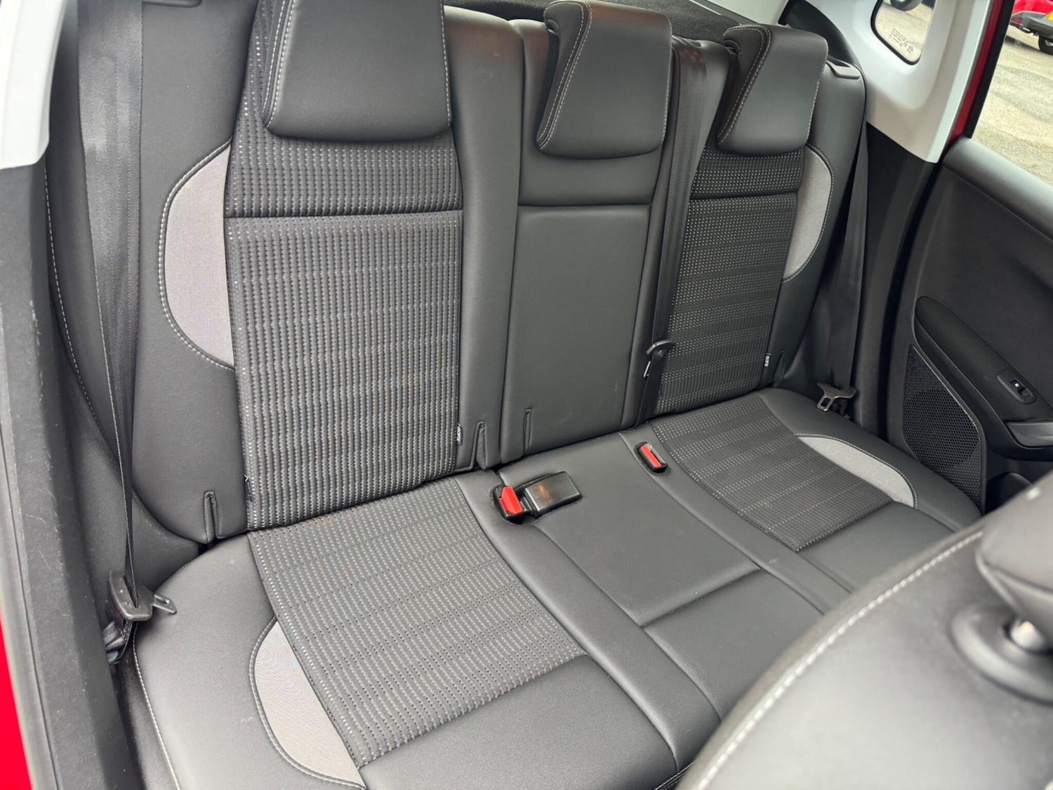 Used Peugeot 2008 2017 for sale - 76307787: Photo 16