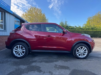 Used Nissan Juke 2017 for sale - 76073092: Photo