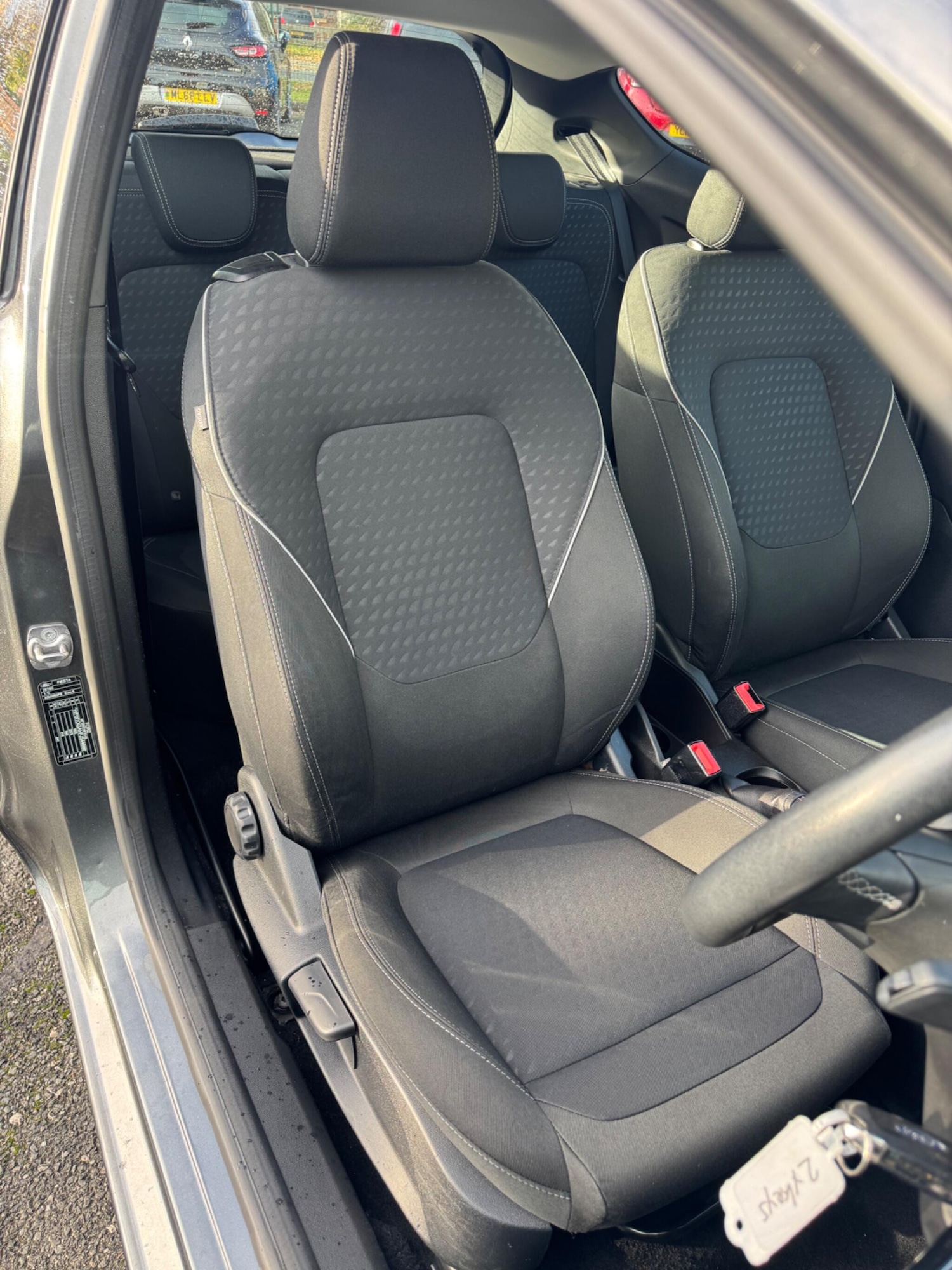 Used Ford Fiesta 2018 for sale - 76620383: Photo 12