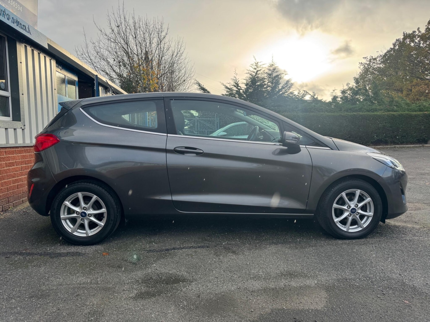 Used Ford Fiesta 2018 for sale - 76620383: Photo 2