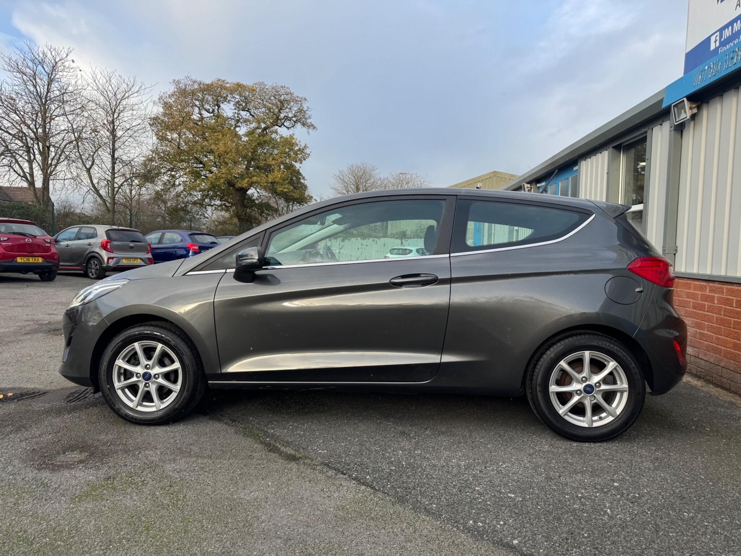Used Ford Fiesta 2018 for sale - 76620383: Photo 6