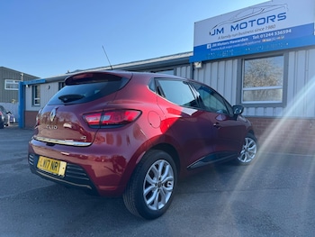 Used Renault Clio 2017 for sale - 76071514: Photo
