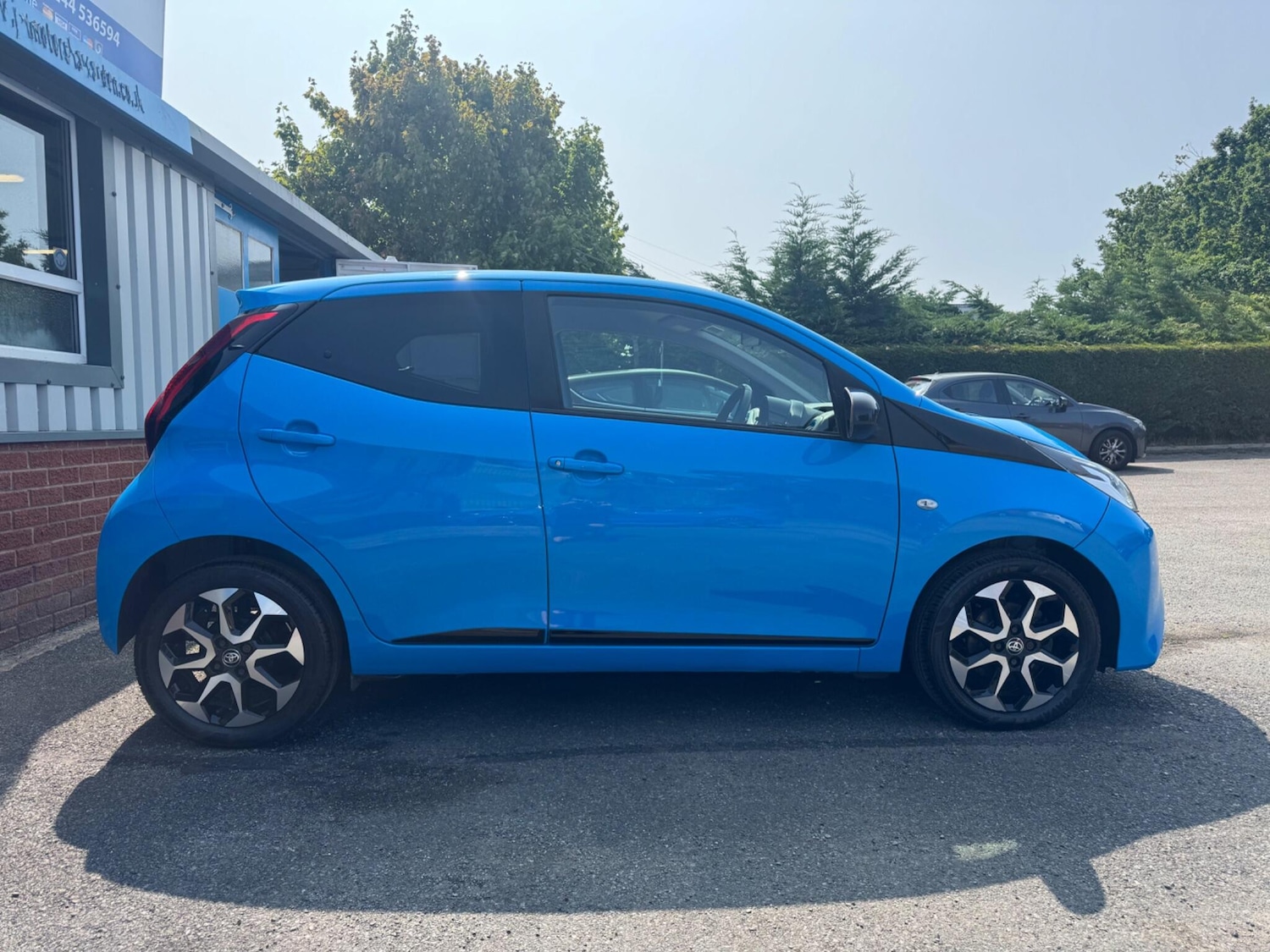 Used Toyota AYGO 2020 for sale - 76072629: Photo 2