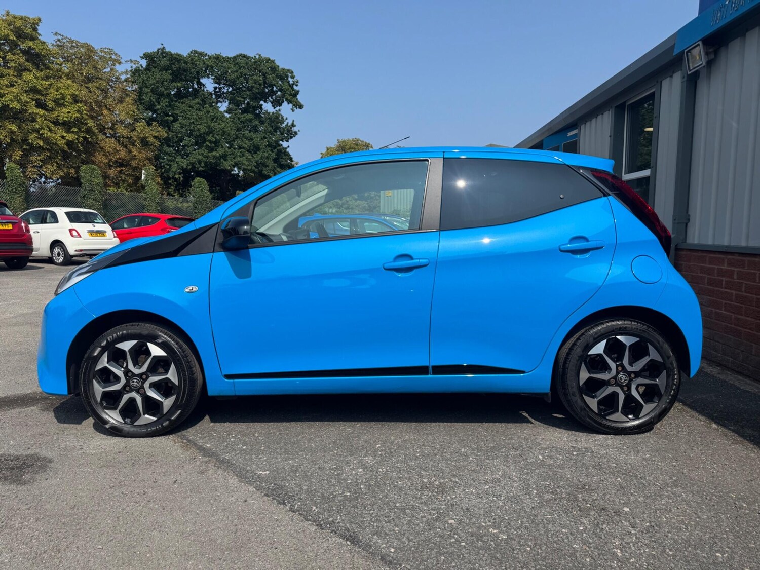 Used Toyota AYGO 2020 for sale - 76072629: Photo 6