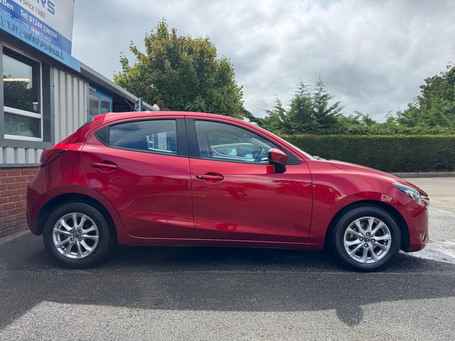 Used Mazda Mazda2 2018 for sale - 76072193: Photo 2