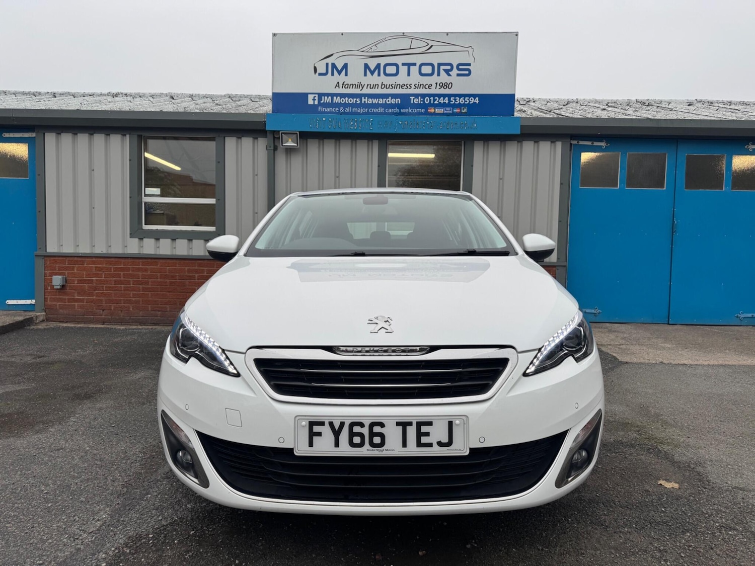 Used Peugeot 308 2016 for sale - 76499236: Photo 8