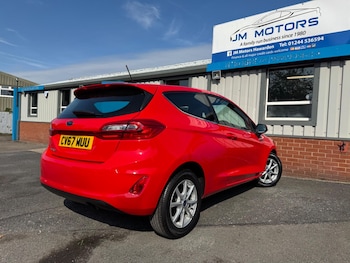 Used Ford Fiesta 2017 for sale - 76071991: Photo