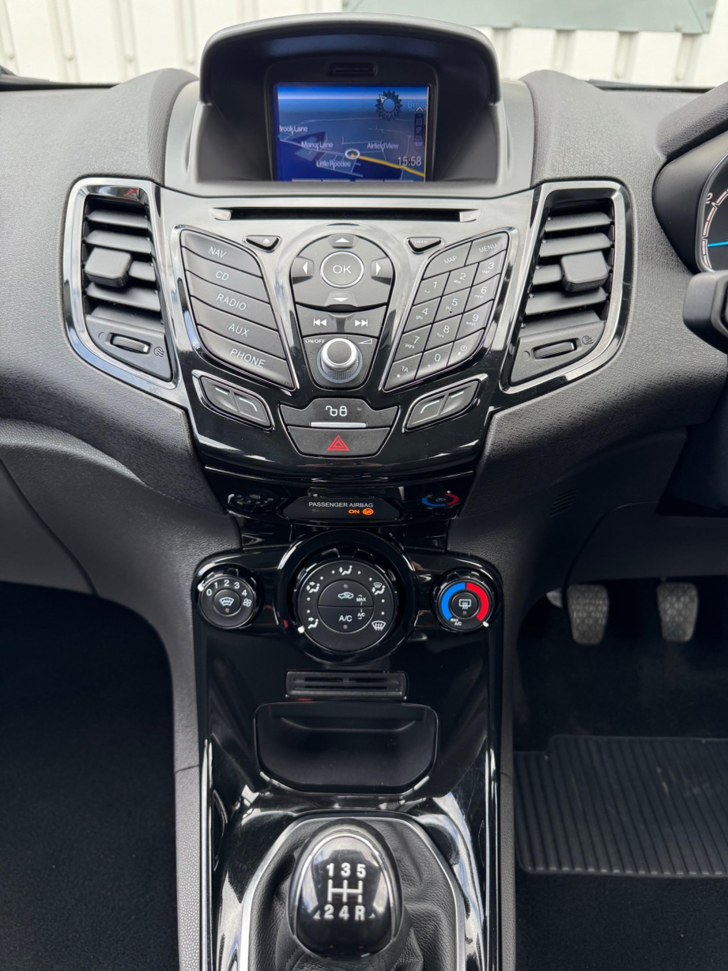 Used Ford Fiesta 2016 for sale - 76072102: Photo 11