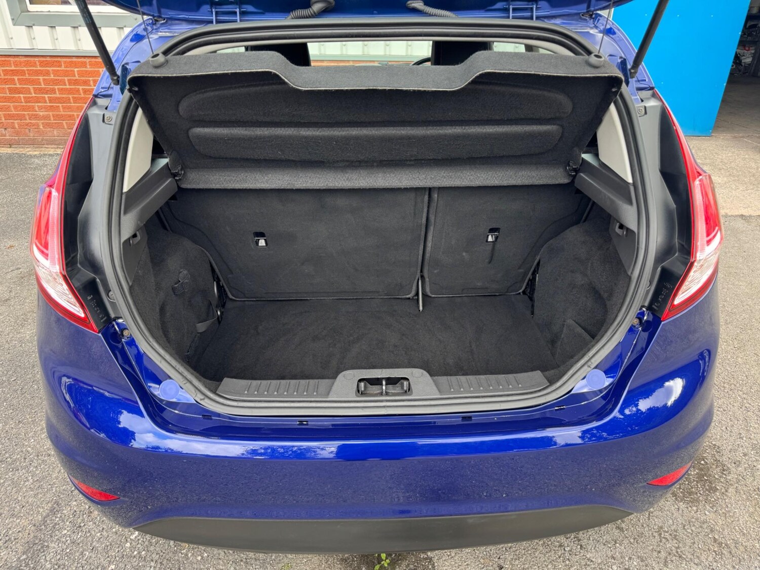 Used Ford Fiesta 2016 for sale - 76072102: Photo 17