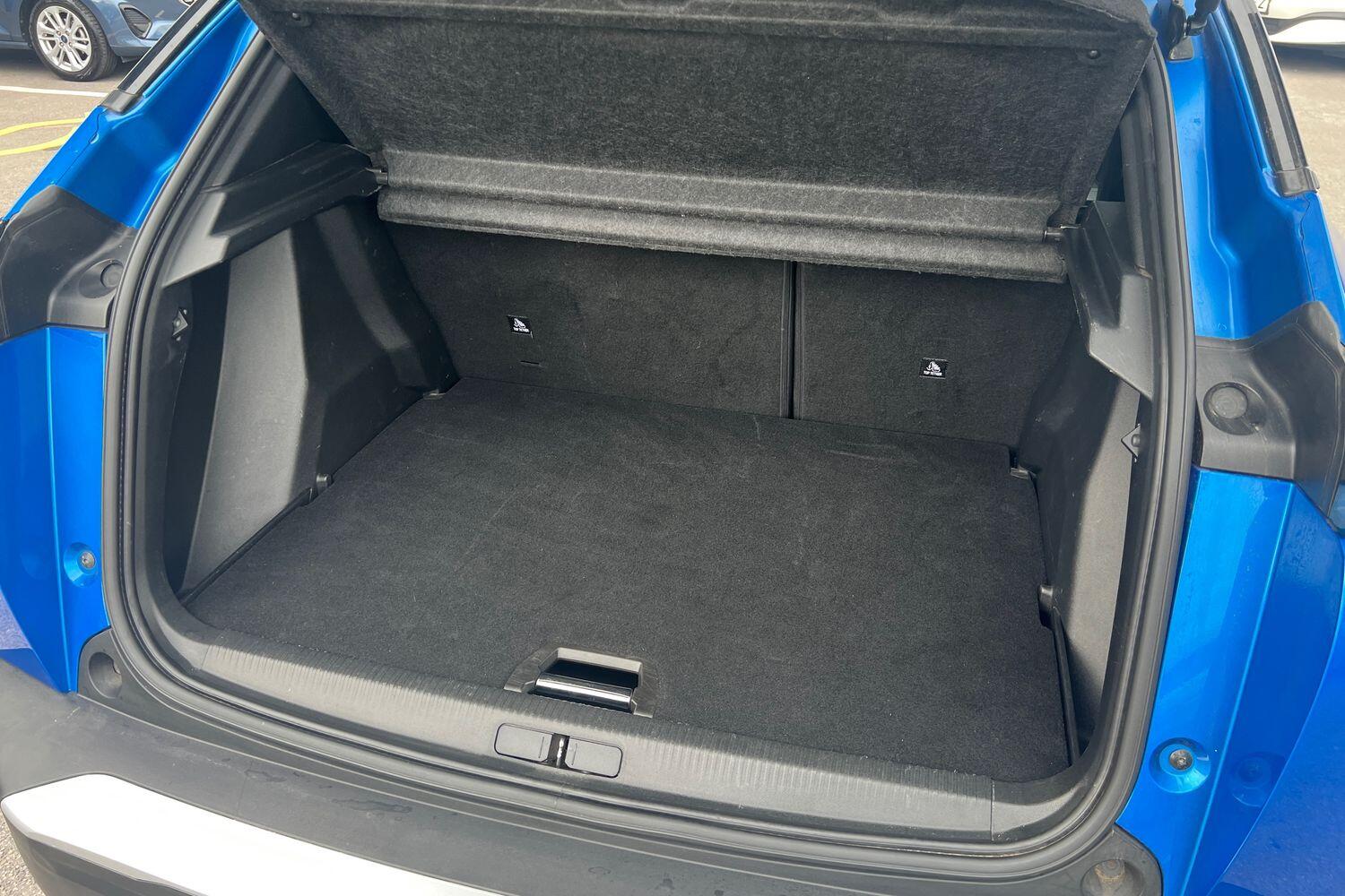 Used Peugeot 2008 2021 for sale - 76513102: Photo 19