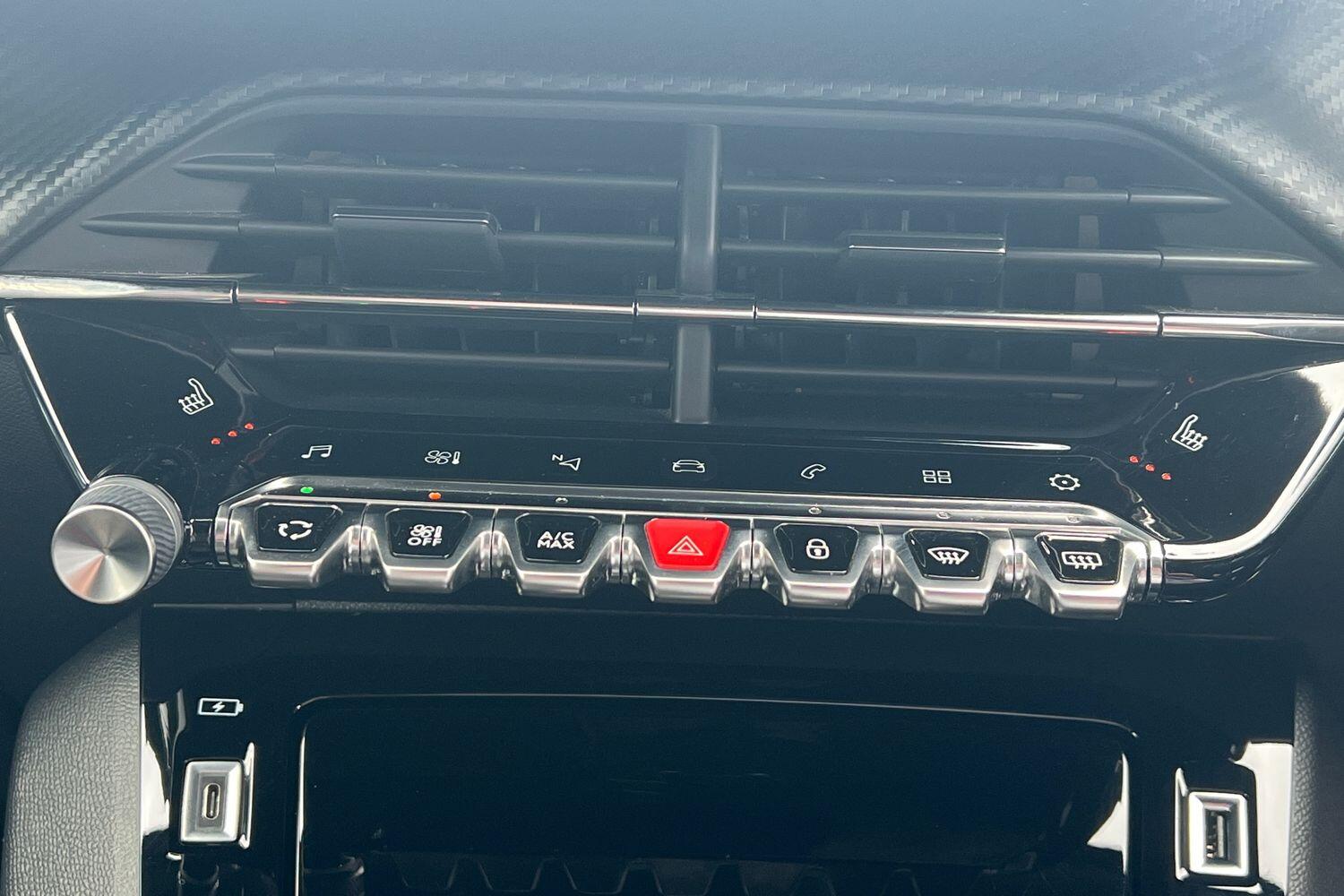 Used Peugeot 2008 2021 for sale - 76513102: Photo 25