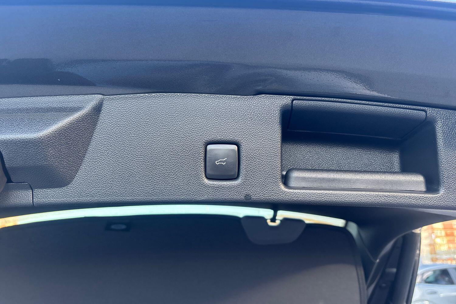 Used Ford Kuga 2025 for sale - 76633946: Photo 16