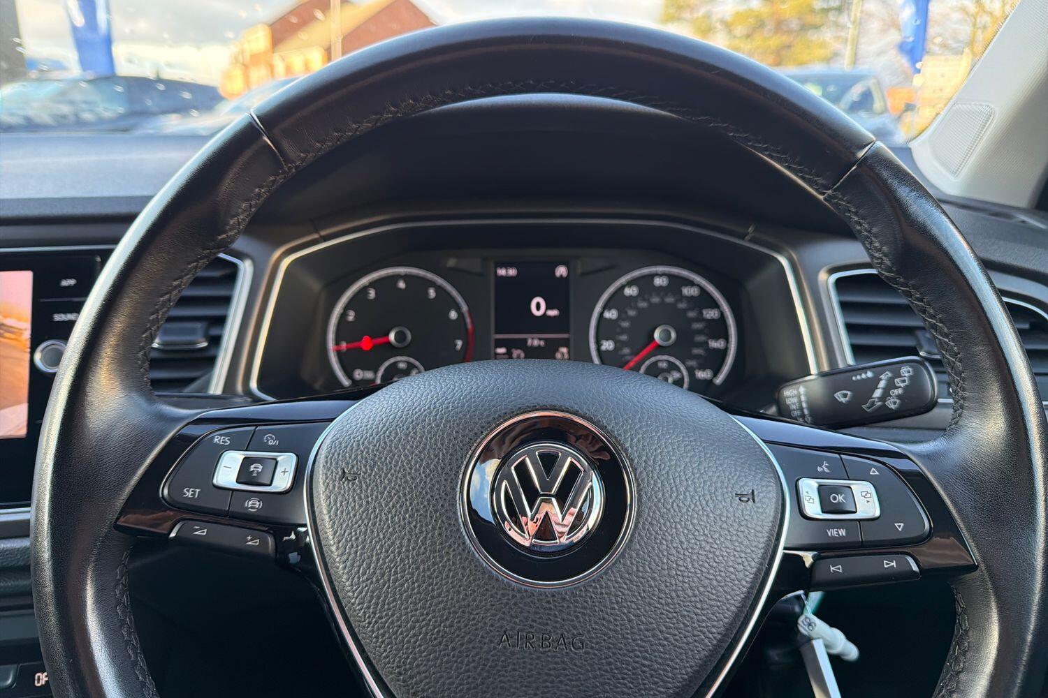 Used Volkswagen T-Roc 2019 for sale - 76926632: Photo 15