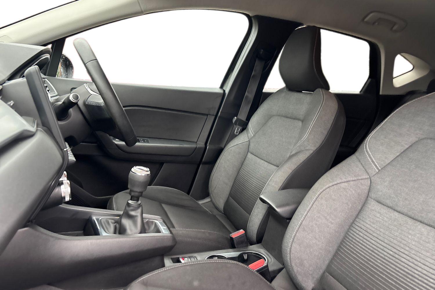 Used Renault Captur 2020 for sale - 76927004: Photo 7