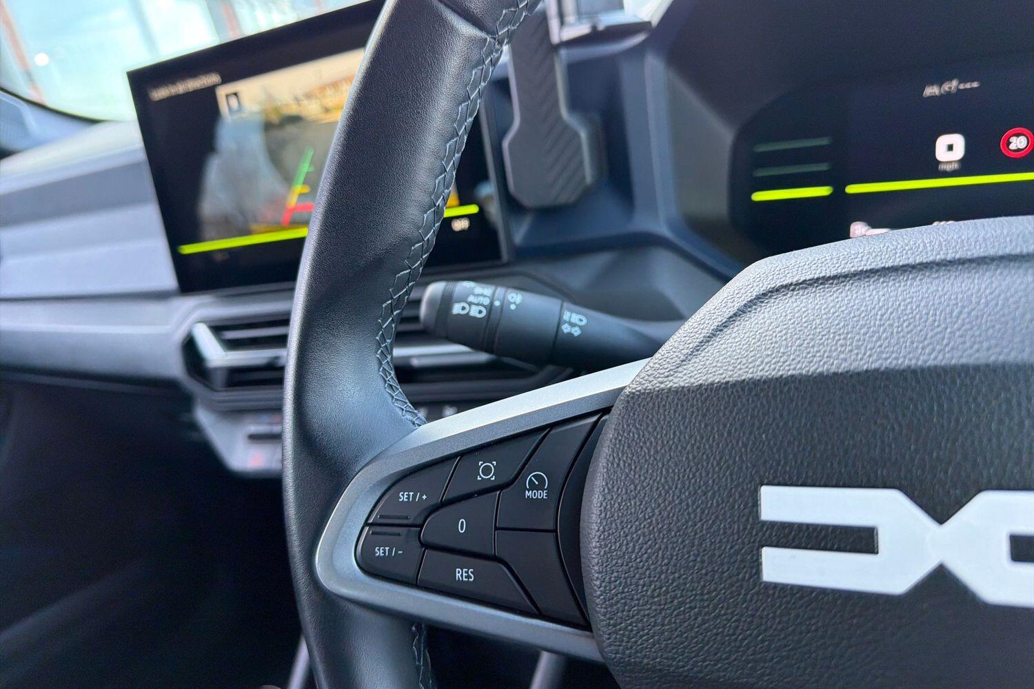 Used Dacia Duster 2025 for sale - 76619680: Photo 16