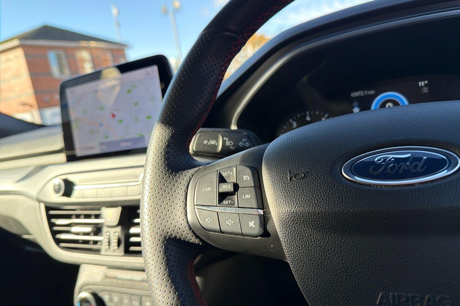 Used Ford Focus 2022 for sale - 76512427: Photo 17