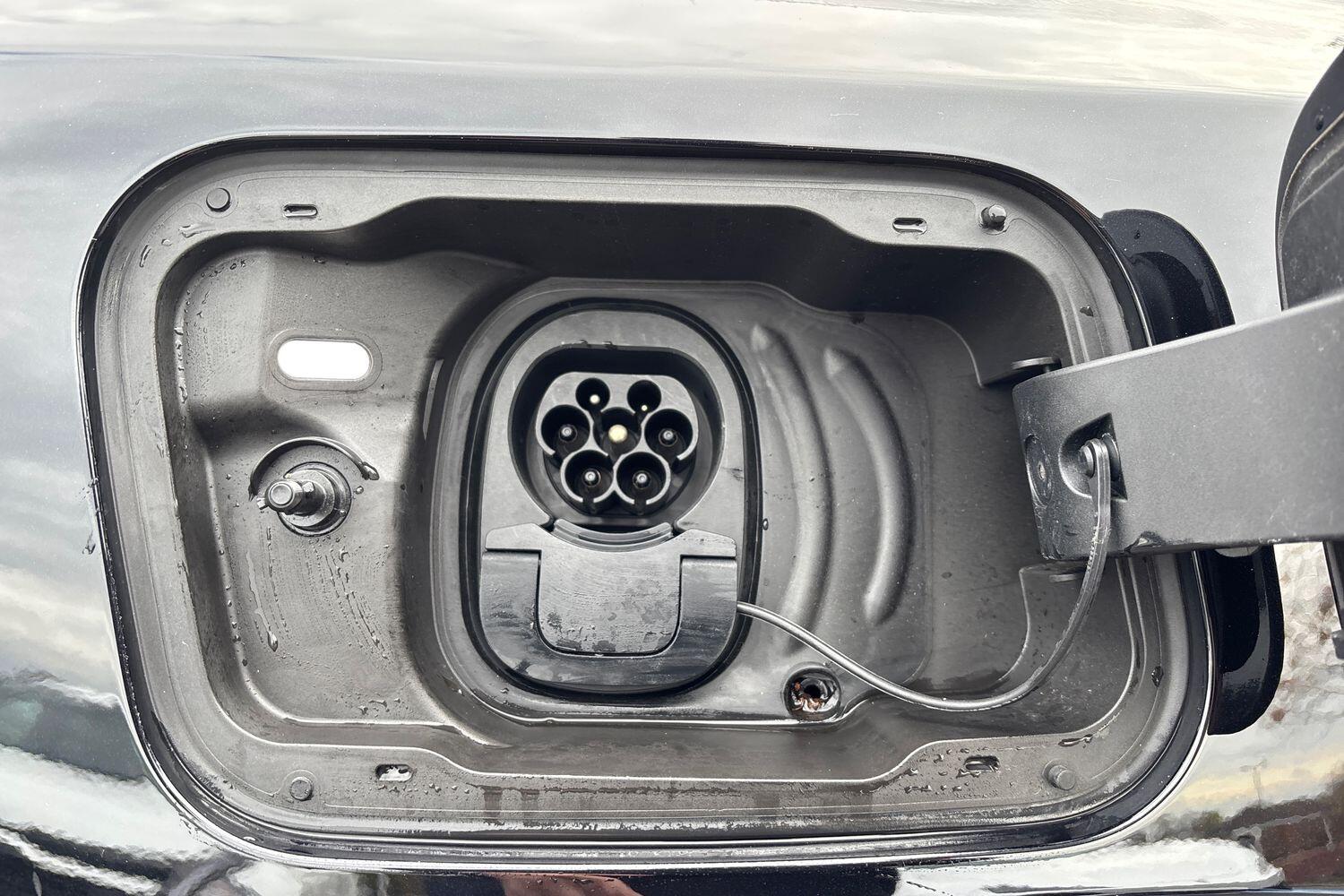 Used Ford Explorer 2025 for sale - 76976009: Photo 23