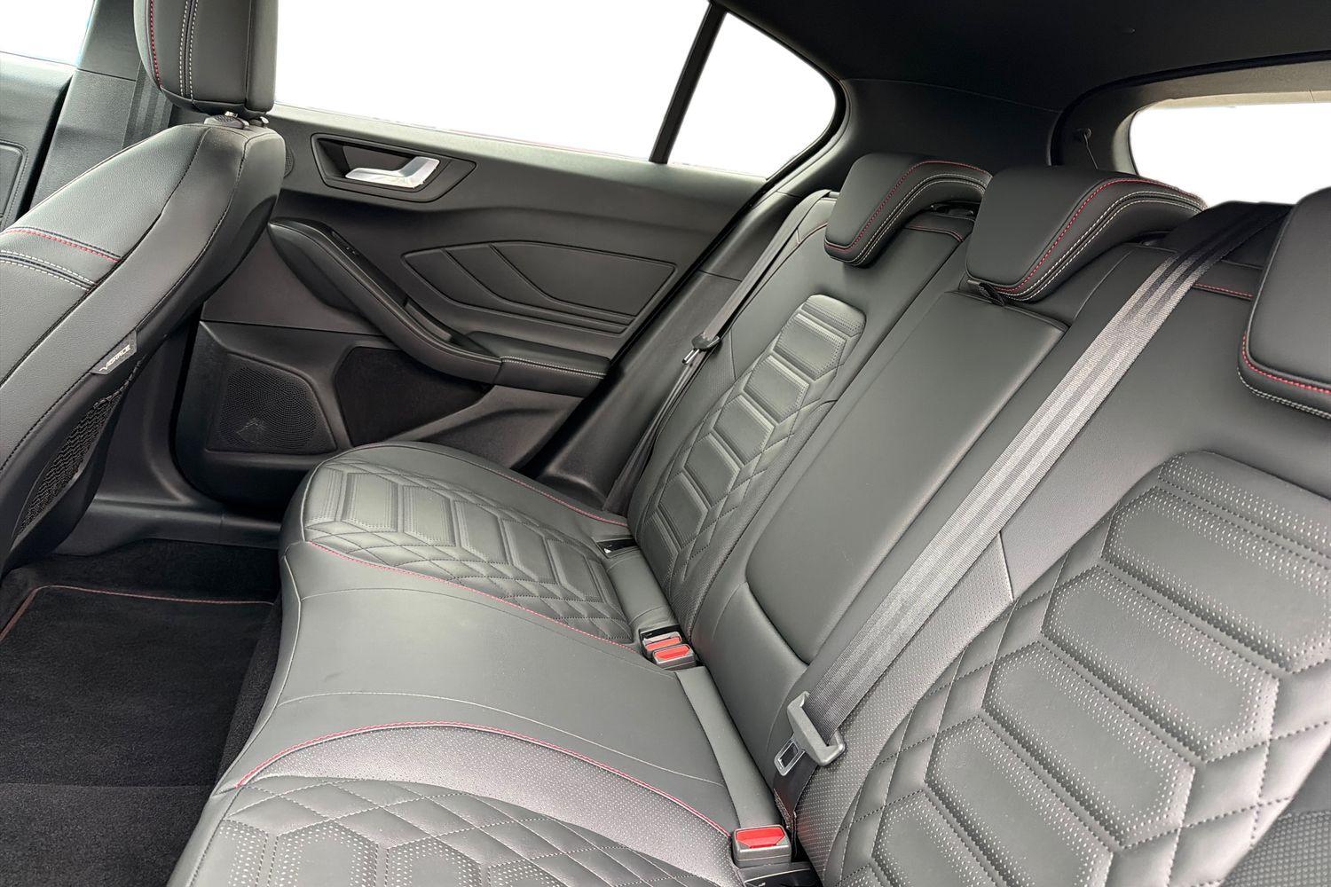 Used Ford Focus 2023 for sale - 76512998: Photo 11