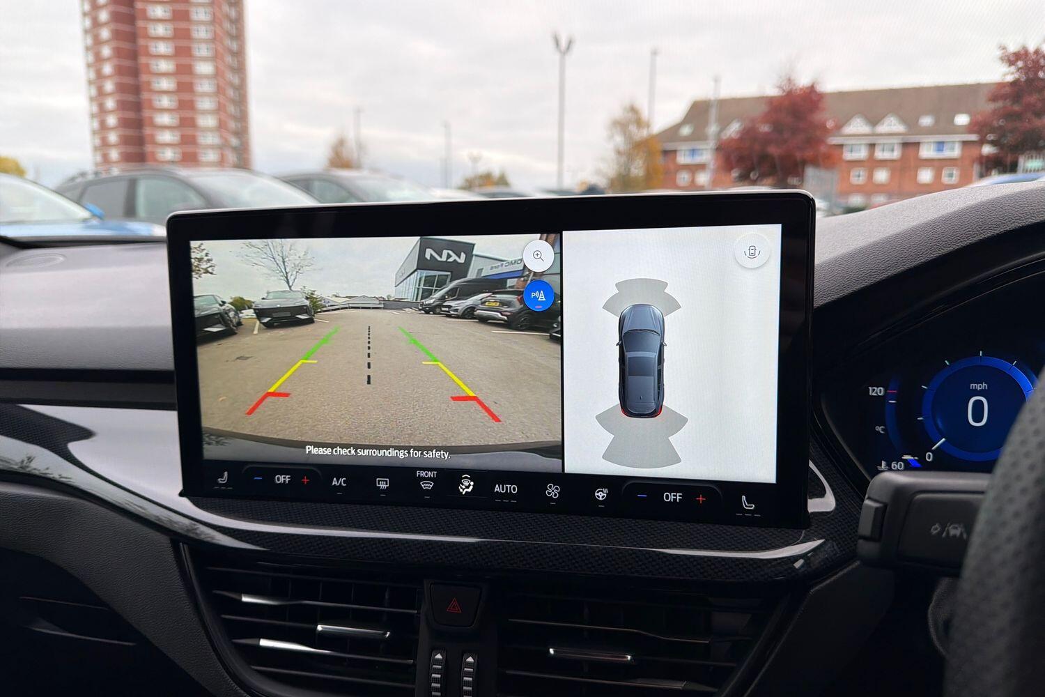 Used Ford Focus 2023 for sale - 76512998: Photo 15