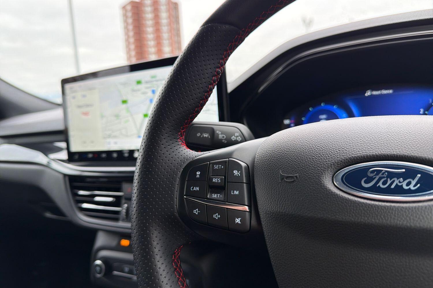 Used Ford Focus 2023 for sale - 76512998: Photo 19