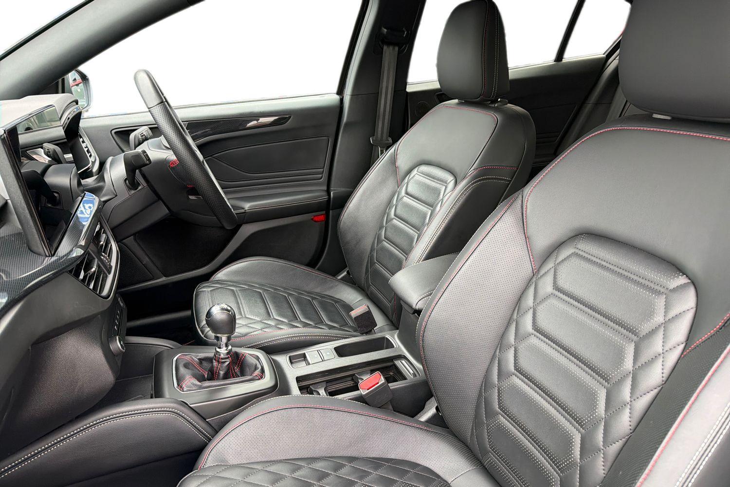 Used Ford Focus 2023 for sale - 76512998: Photo 8