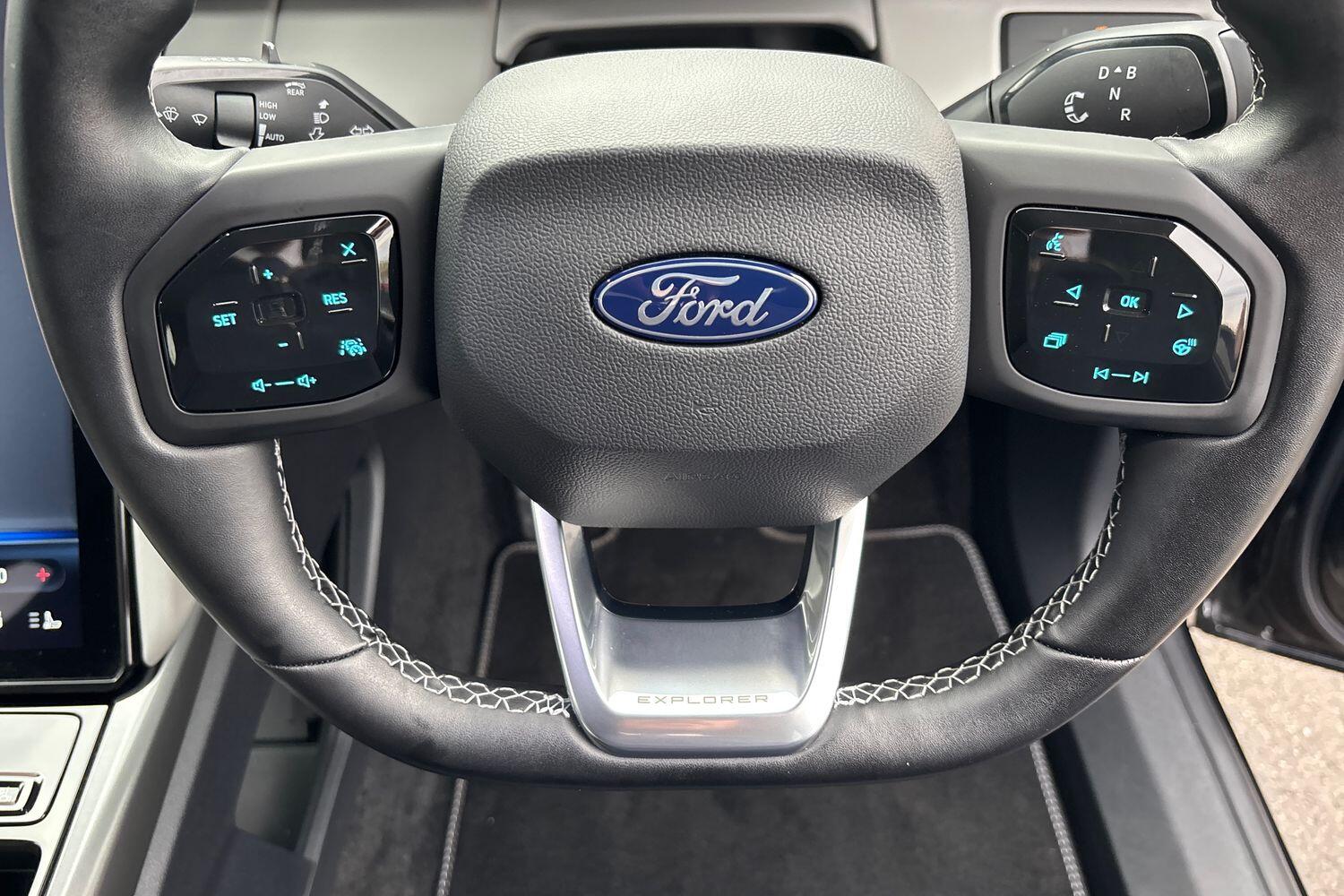 Used Ford Explorer 2025 for sale - 76752459: Photo 17