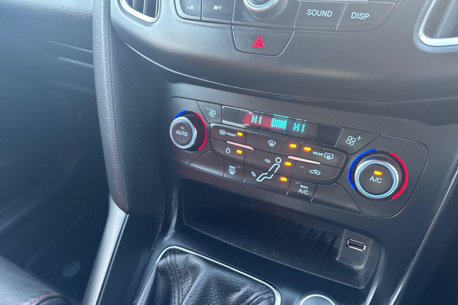 Used Ford Focus 2018 for sale - 77057466: Photo 18