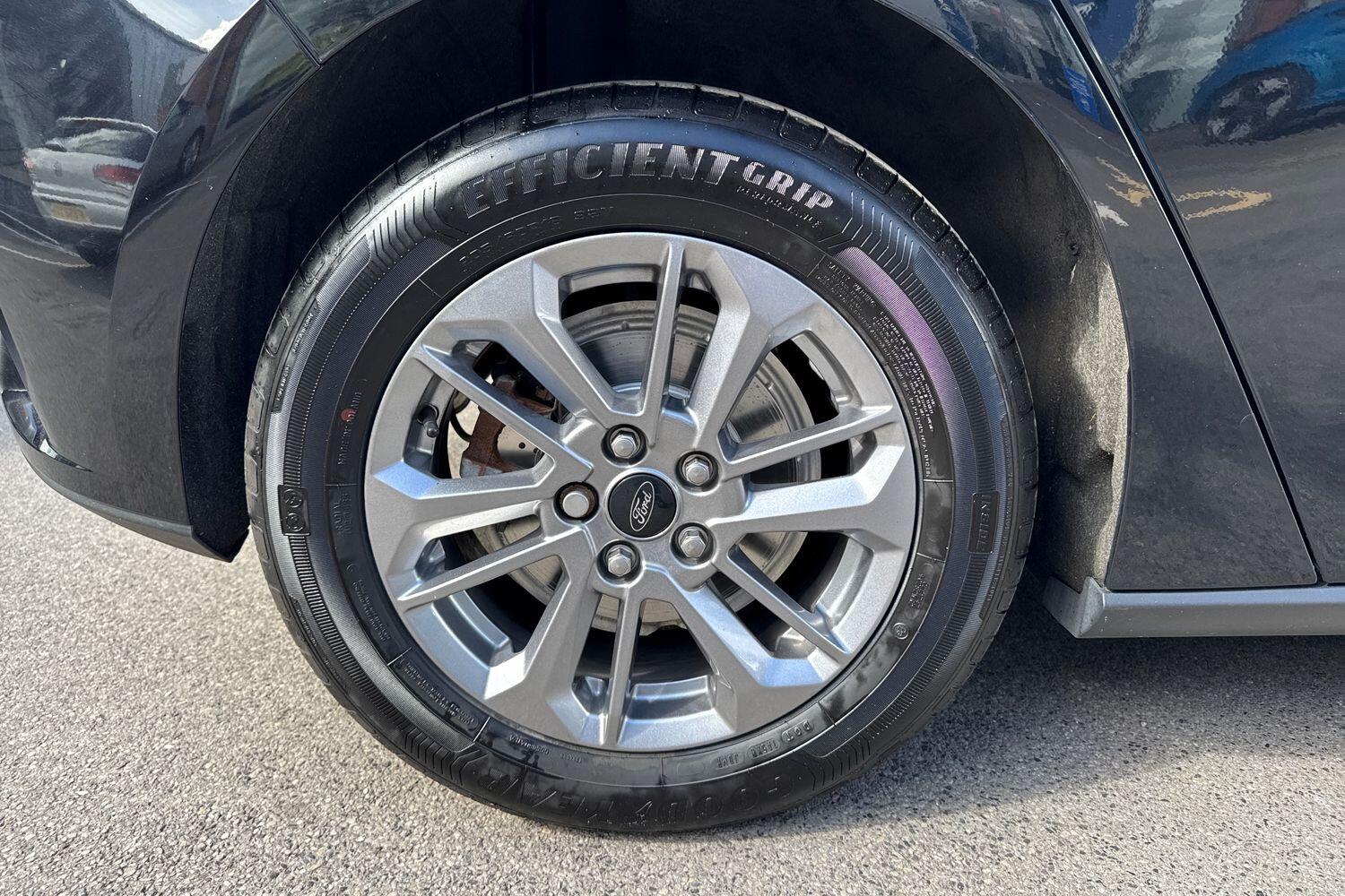 Used Ford Focus 2022 for sale - 76996025: Photo 9