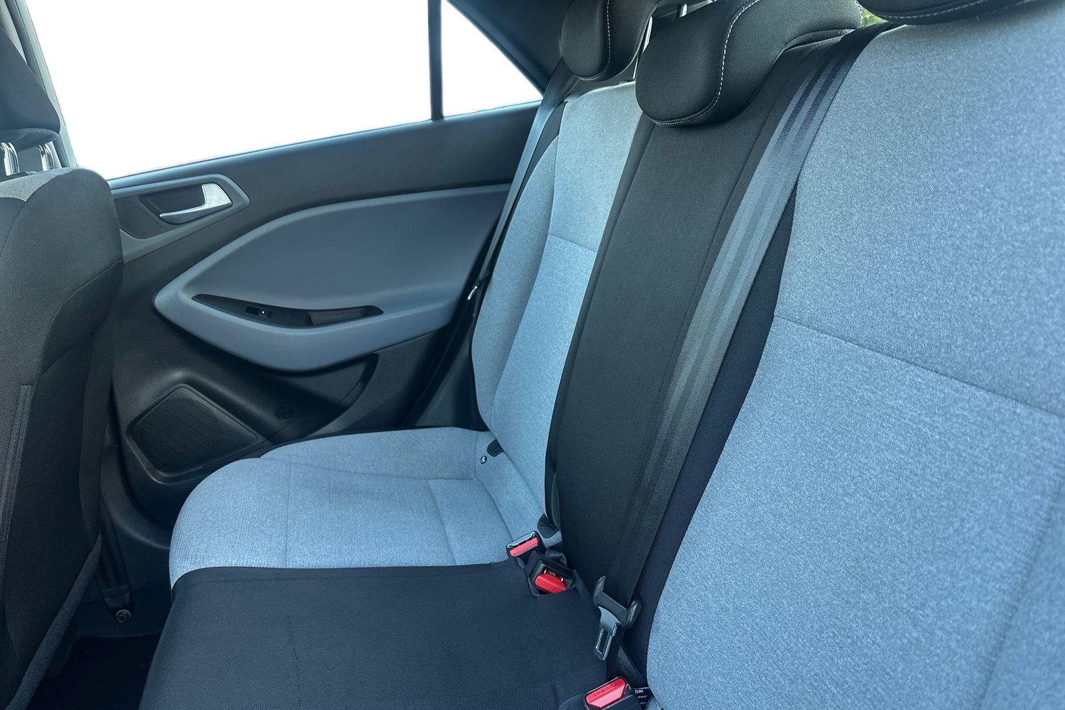 Used Hyundai i20 2015 for sale - 76926791: Photo 10