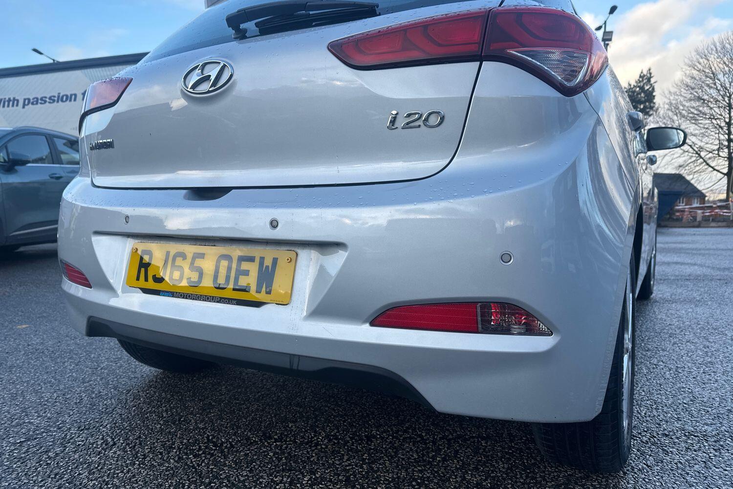 Used Hyundai i20 2015 for sale - 76926791: Photo 13