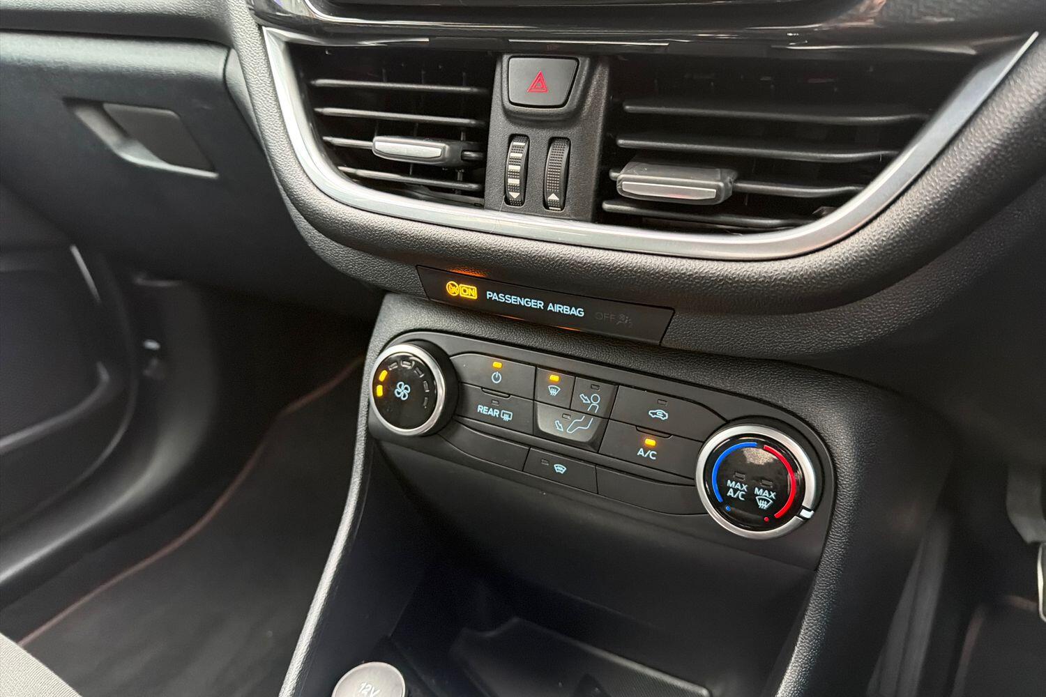 Used Ford Fiesta 2020 for sale - 77090801: Photo 16