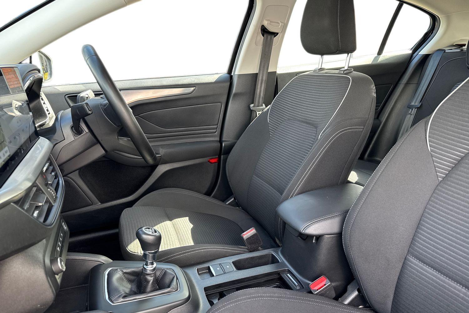 Used Ford Focus 2022 for sale - 76513205: Photo 8