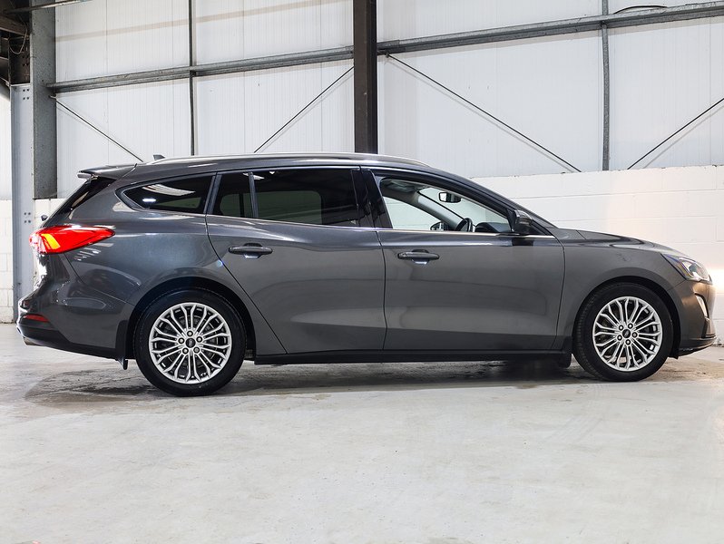 Used Ford Focus 2019 for sale - 76320184: Photo 10