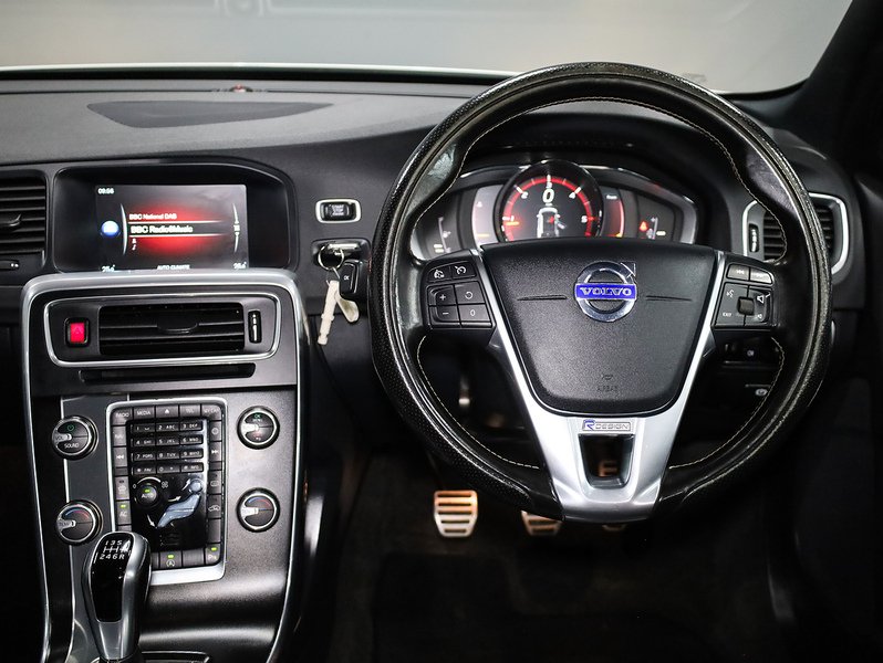 Used Volvo V60 2016 for sale - 77961593: Photo 15