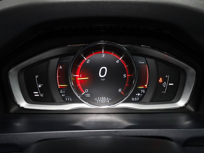 Used Volvo V60 2016 for sale - 77961593: Photo 18