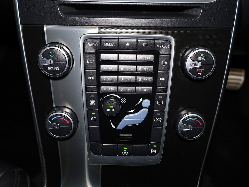 Used Volvo V60 2016 for sale - 77961593: Photo 27