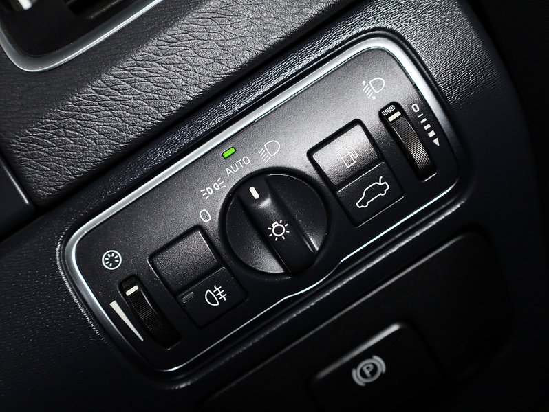 Used Volvo V60 2016 for sale - 77961593: Photo 33