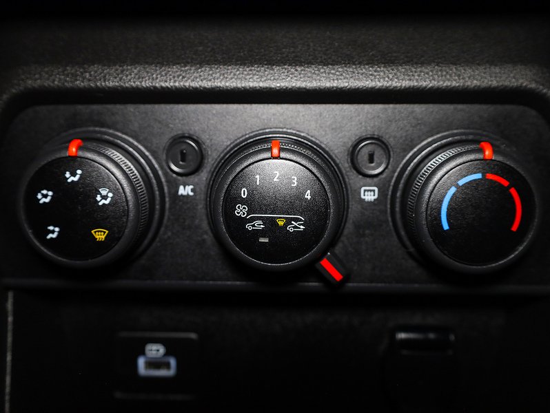 Used Dacia Sandero 2022 for sale - 77164672: Photo 25