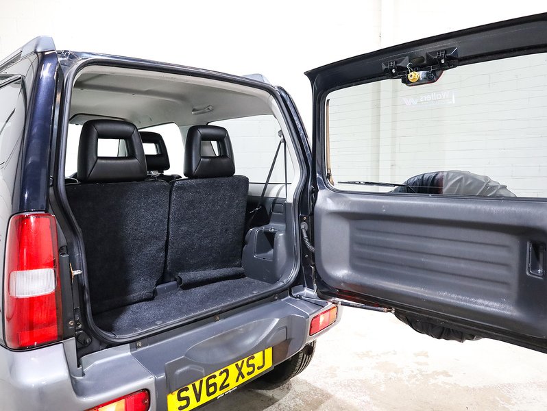 Used Suzuki Jimny 2012 for sale - 77164645: Photo 33
