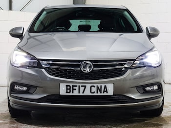 Used Vauxhall Astra 2017 for sale - 77014613: Photo