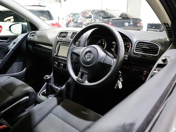 Used Volkswagen Golf 2009 for sale - 78708899: Photo