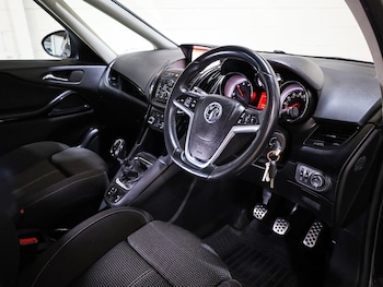 Used Vauxhall Zafira 2016 for sale - 77846413: Photo