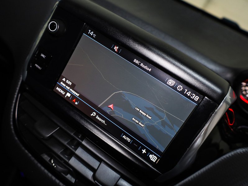 Used Peugeot 2008 2017 for sale - 76496945: Photo 22