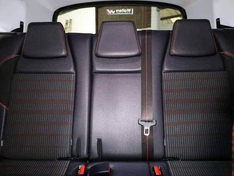 Used Peugeot 2008 2017 for sale - 76496945: Photo 29