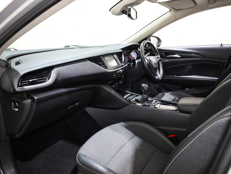 Used Vauxhall Insignia 2019 for sale - 76496953: Photo 11