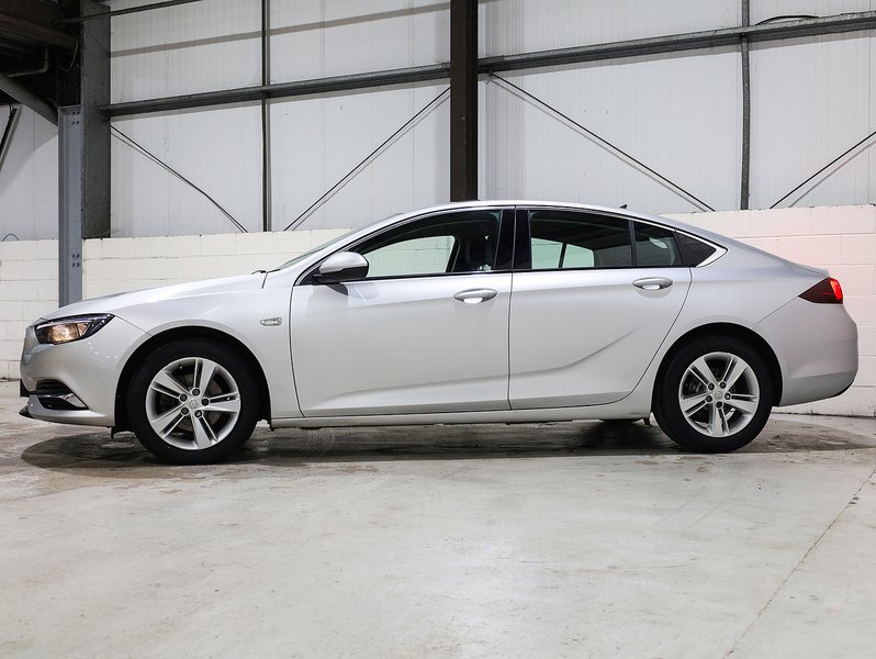 Used Vauxhall Insignia 2019 for sale - 76496953: Photo 7