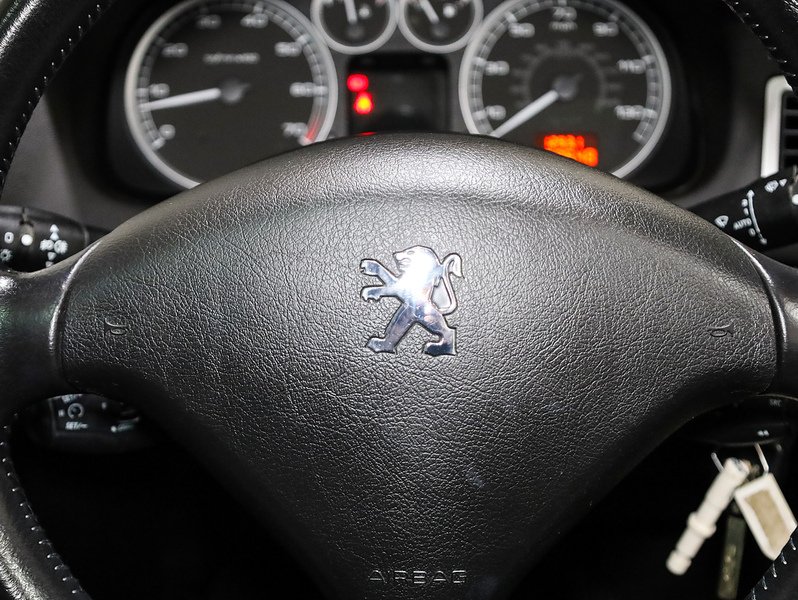 Used Peugeot 307 2005 for sale - 77014626: Photo 18