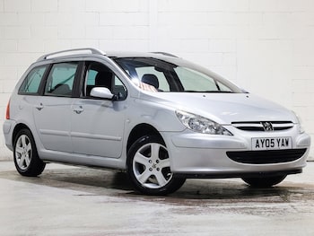 2005 - 2.0 SE 16v 5 seats 5dr [AC]