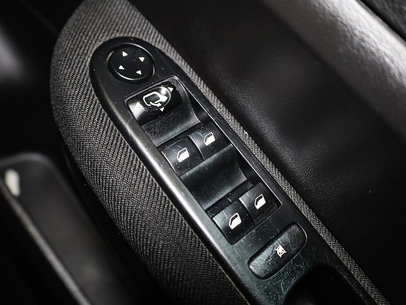 Used Peugeot 307 2005 for sale - 77014626: Photo 31