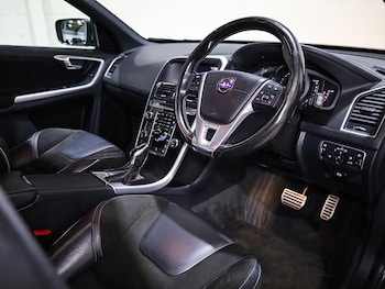 Used Volvo XC60 2017 for sale - 75785186: Photo
